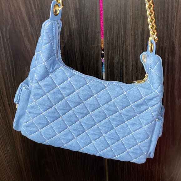 Fashion Nove Denim Quilted Shoulder Bag with Gold Chain - Picture 4 of 5